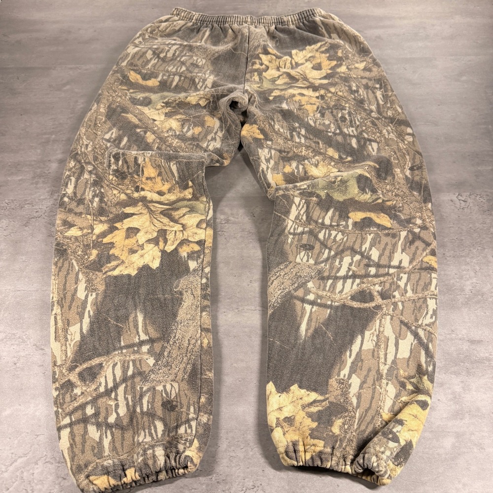 Vintage Jerzees Mossy Oak Camo Leaf Print Sweatpants in Olive and Tan - Picture 2 of 8